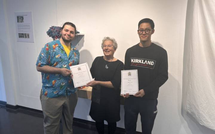 Charles Lewis Sculpture display unveiled and bursary awarded during celebration event at Kingston School of Art